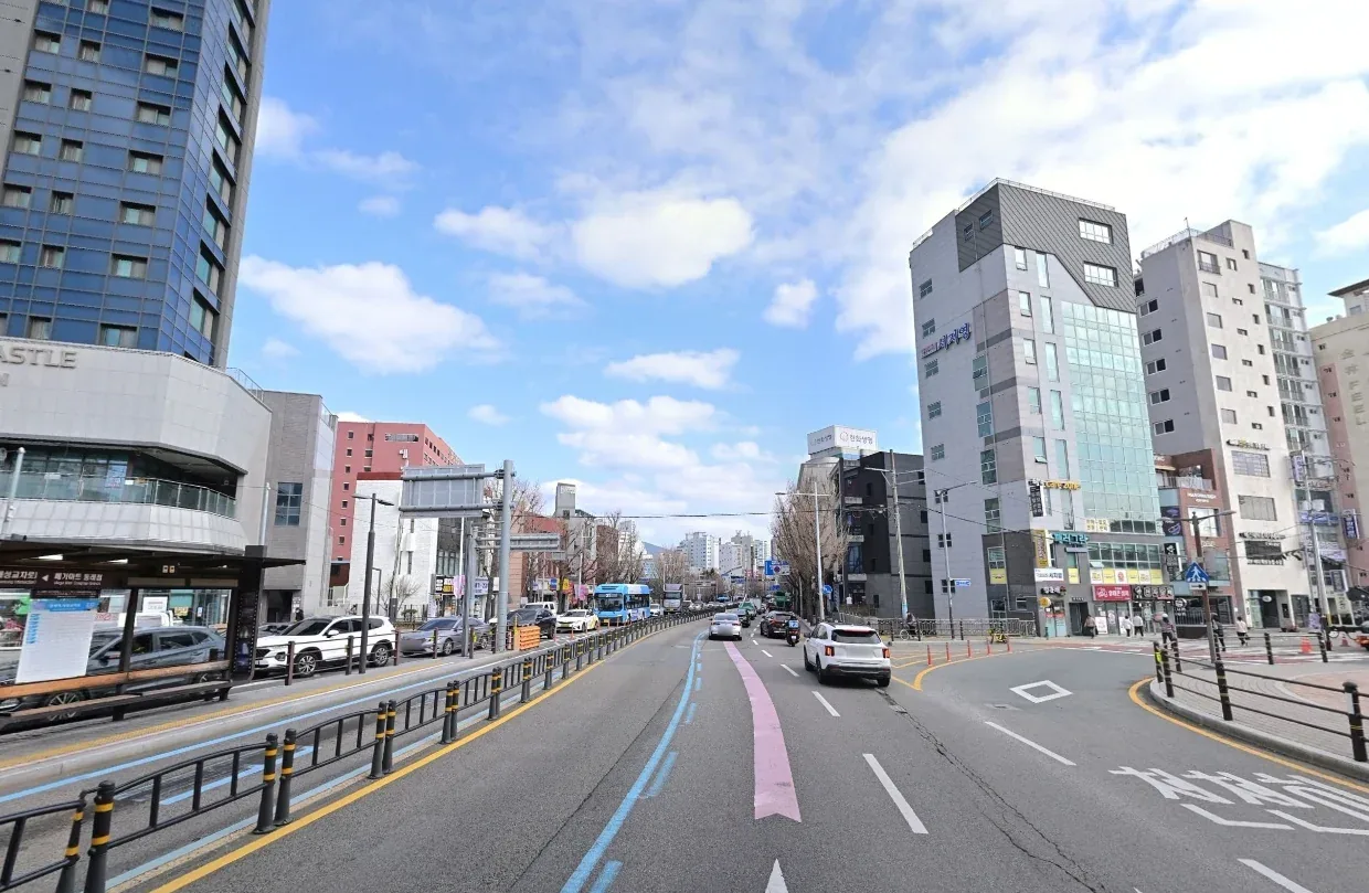 동래구 내성교차로 인근 6층 사무실 임대